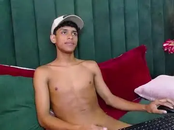 Chaturbate Live Sex Cam of jhos_padill