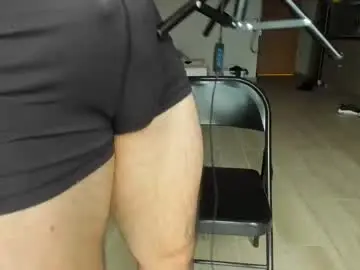 Chaturbate Live Sex Cam of benthebodybuilder
