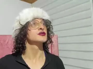 Chaturbate Live Sex Cam of maverick_angel