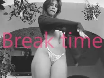 Chaturbate Nude Webcam of sasha_moormeoow