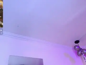 Chaturbate Nude Webcam of lilith_curvy