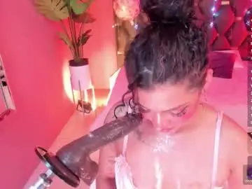 Chaturbate Free Live Porn of micki__