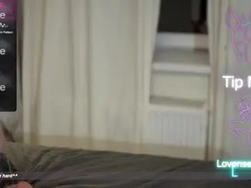 Chaturbate Adult Webcams of gloryaaaa