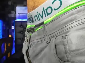 Chaturbate Live Porn of rolo_martinez