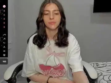 Chaturbate Watch Live Sex Cams of broosnica1