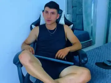 Chaturbate Free Porn Cam of sharlee_boygum