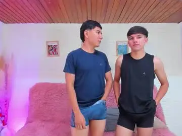 Chaturbate Live Sex Cam of wallen_house