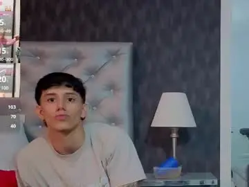 Chaturbate Live Sex of cristopher23_