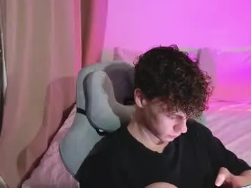 Chaturbate Live Sex of cute_thomas