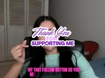 Chaturbate Sex Cam of baddie_maddie_