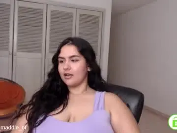 Chaturbate Best live sex cam show of baddie_maddie_