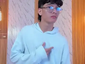 Chaturbate Live Porn of billie_jr