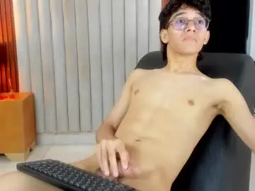 Chaturbate Nude Webcam of billie_jr
