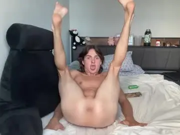 Chaturbate Watch Live Sex Cams of cool24twink