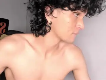 Chaturbate Watch Live Sex Cams of halan_jr