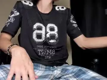 Chaturbate Free Porn Cam of halan_jr