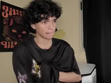 Chaturbate Free Porn Cam of halan_jr