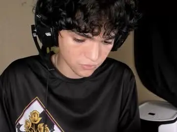 Chaturbate Free Live Porn of halan_jr