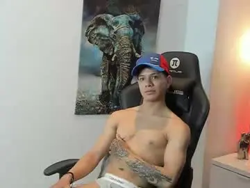 Chaturbate Best live sex cam show of tony_petrov