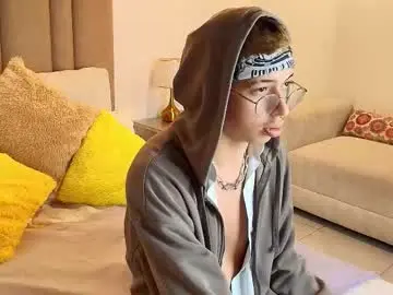 Chaturbate Adult Webcam of albert_dusk