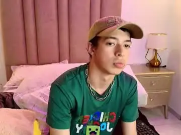Chaturbate Adult Video Chat of albert_dusk