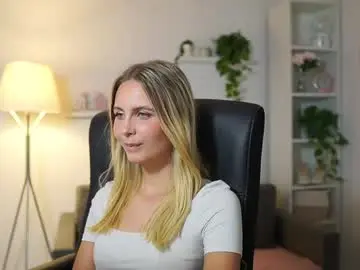 Chaturbate Best live sex cam show of catecrago_