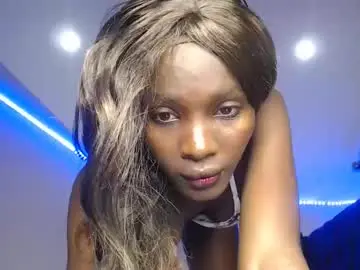 Chaturbate Live Sex of essy_hero