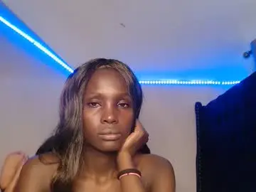 Chaturbate Live Porn of essy_hero