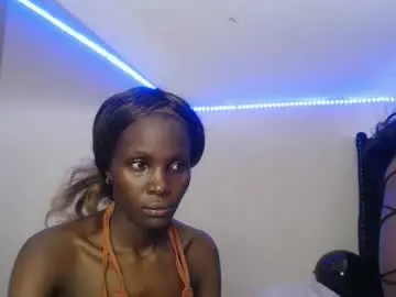 Chaturbate Free Live Porn of essy_hero