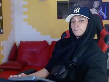 Chaturbate Nude Webcam of jose_sexycumm