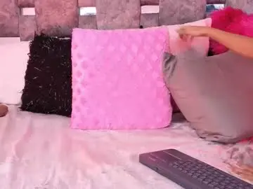 Chaturbate Live Sex Cam of lilibluex