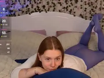 Chaturbate Watch Live Sex Cams of silent_princesses