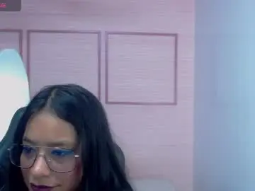 Chaturbate Nude Webcam of amaia_t