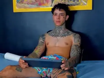 Chaturbate Sex Chat of aron_ford