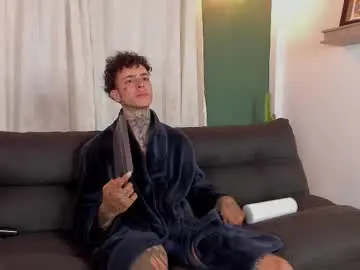 Chaturbate Live Porn of aron_ford