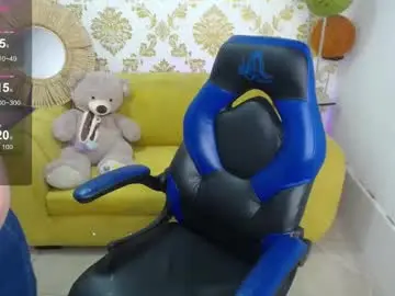 Chaturbate Nude Webcam of diamondfox_m