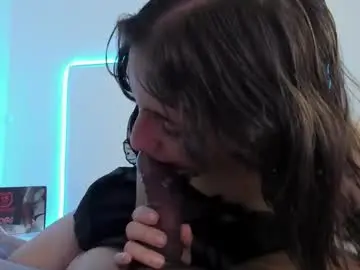 Chaturbate Live Sex Cam of sweetandsinful51