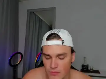 Chaturbate Live Porn of xx_raul_xx_