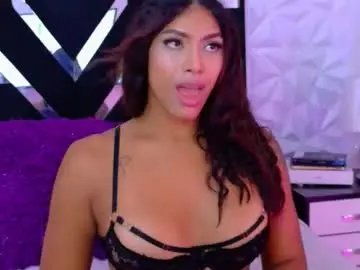 Chaturbate Live Sex Cam of bunnynicolle