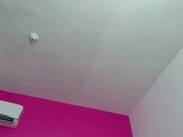 Chaturbate Nude Webcam of littlee_emilyy_