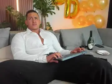 Chaturbate Watch Live Sex Cams of lucasanto_