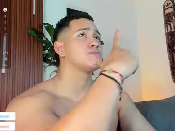 Chaturbate Live Porn of lucasanto_