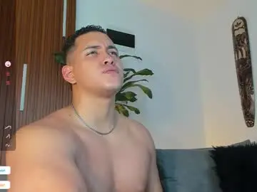 Chaturbate Nude Webcam of lucasanto_