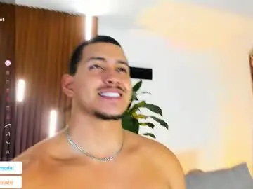 Chaturbate Free Porn Cam of lucasanto_