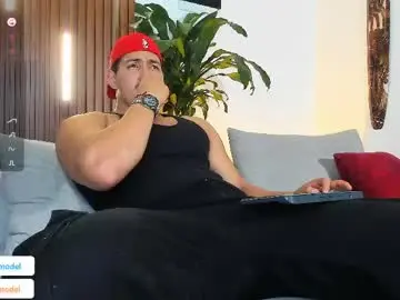 Chaturbate Best live sex cam show of lucasanto_