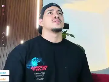 Chaturbate Adult Webcam of lucasanto_