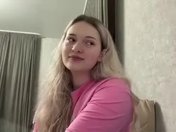 Chaturbate Live Sex Cam of candelariahile