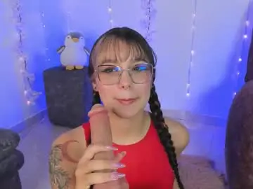 Chaturbate Live Sex Cam of chloe_evans12