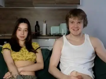 Chaturbate Live Porn of holdonbitch