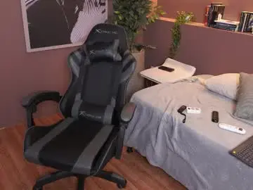 Chaturbate Free Live Porn of mekari_doll